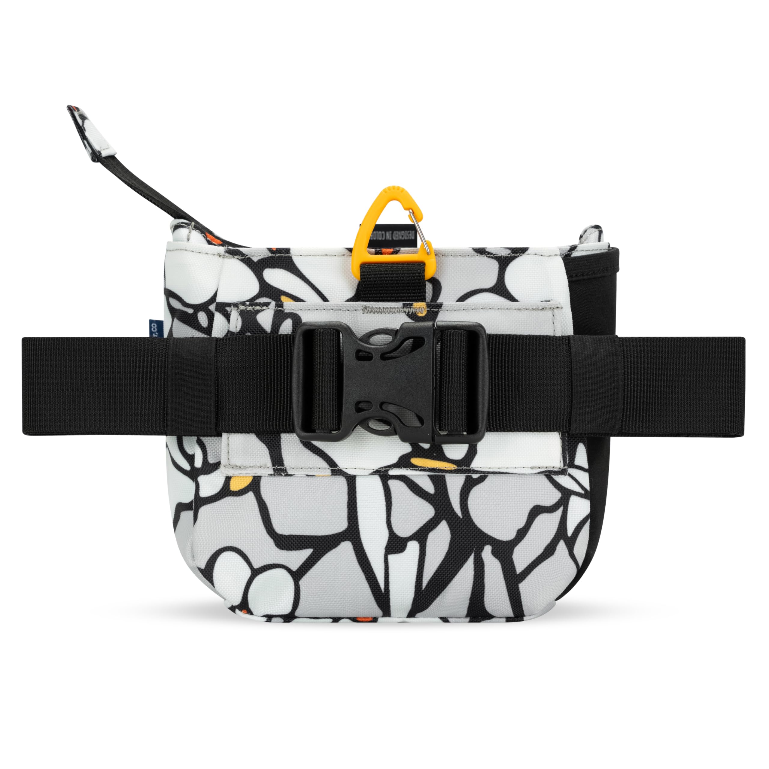 Matériau recyclé et durable du sac OllyDog Magnolia, conçu pour les aventures en extérieur.