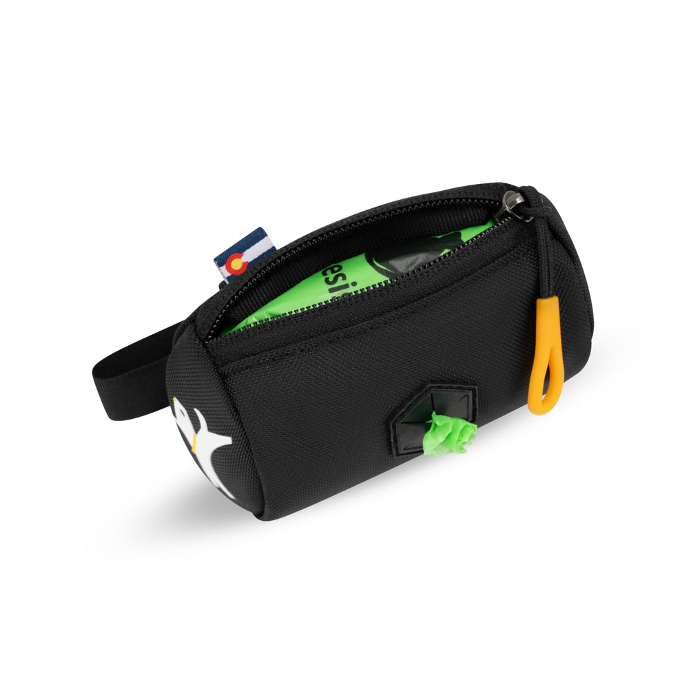 OllyDog Scoop Pick Up, fermeture zippee securisee et facile à utiliser.