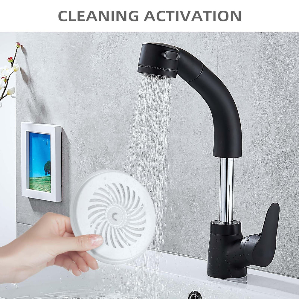 ONECUTE – Préparation filtre eau: rinçage rapide avant utilisation.