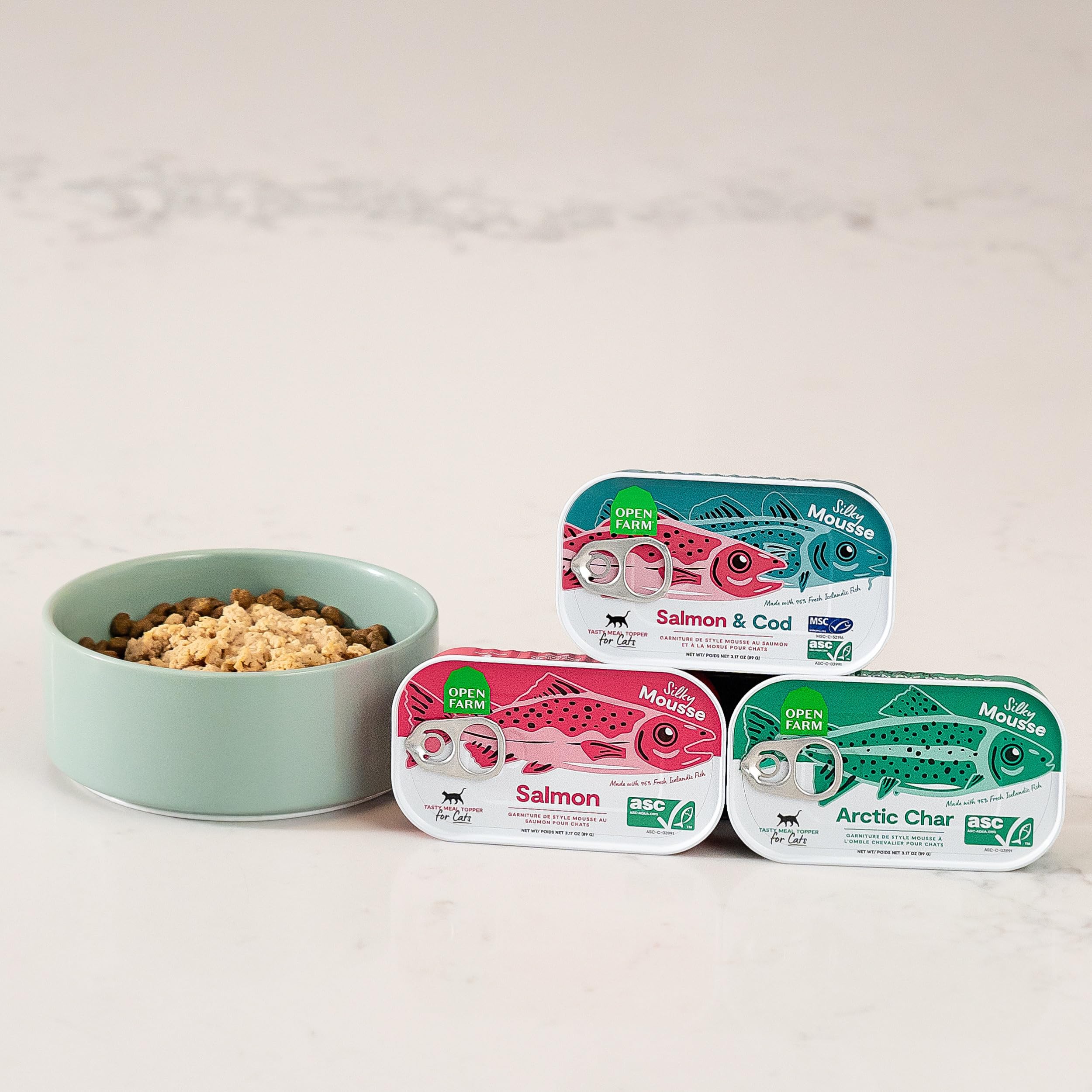 Open Farm texture soyeuse pour chat, facile à mélanger avec les aliments actuels.