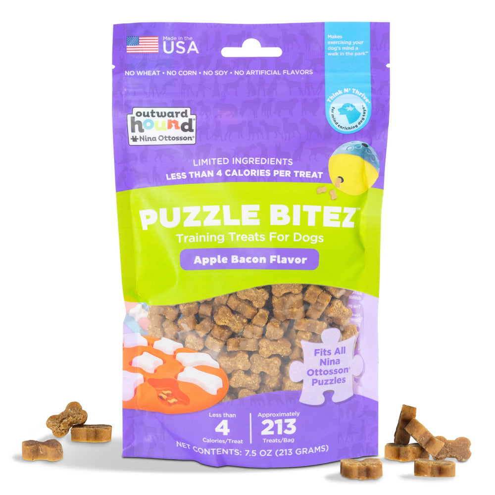 Outward Hound Puzzle Bitez paquet pomme bacon, enrichissement mental du chien.