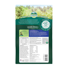 Pellets dans le bol avec Oxbow Organic Bounty pour lapin adulte.