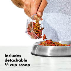 OXO Pet POP Conteneur 6L design empilable pour optimiser le rangement.