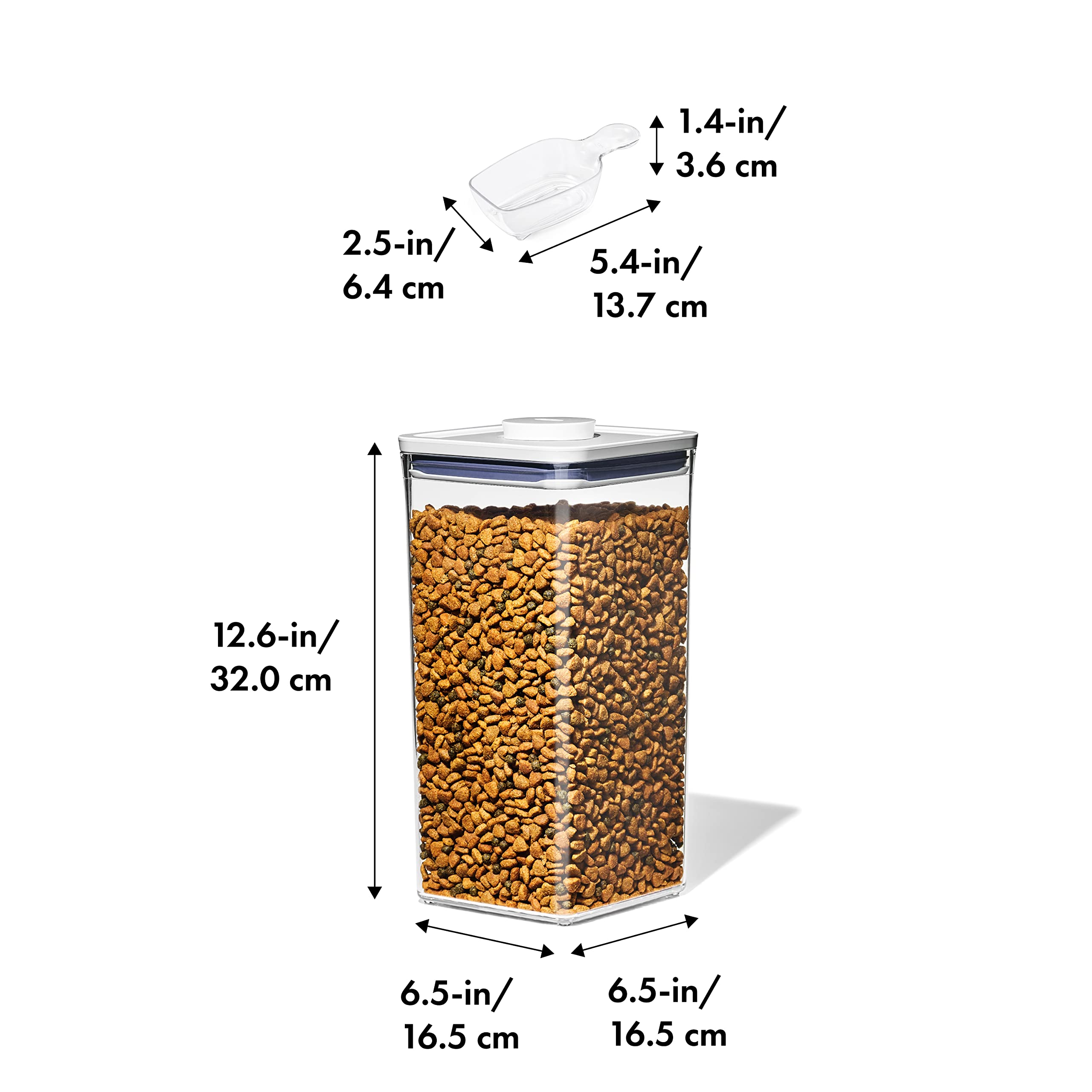 OXO Pet POP Conteneur 6L avec dosette demi-tasse pour servir facilement.