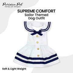 Détails boutons sur la robe Sailor Parisian Pet pour une touche chic.