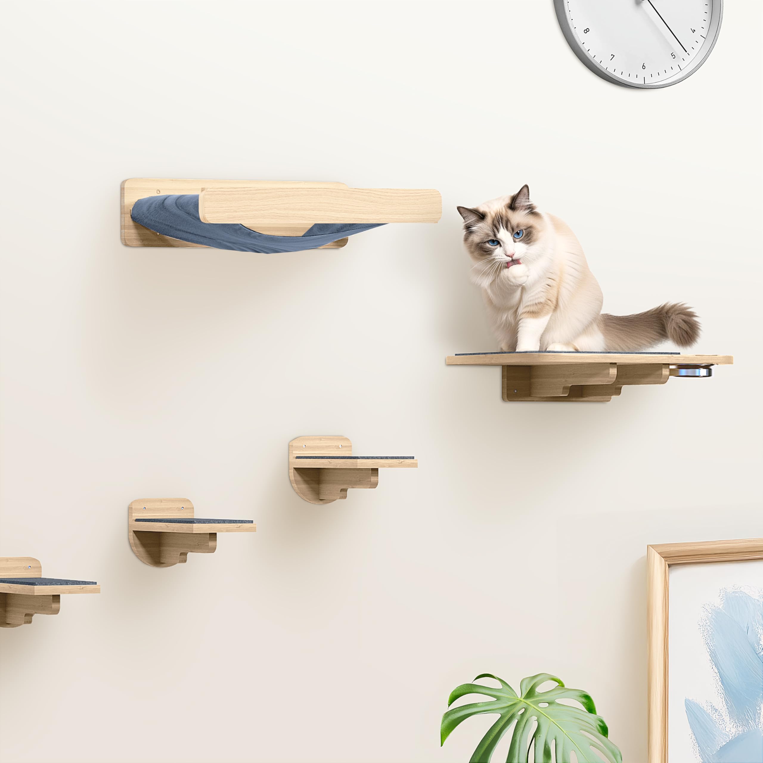 PATHOSIO PETS: montage mural ou arbre pour optimiser l'espace.