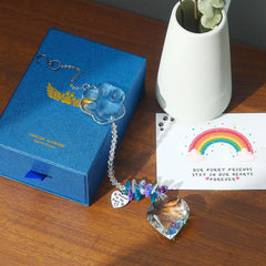 Attrape-soleil Paws Memory: cœur cristal en base, symbole d'affection durable