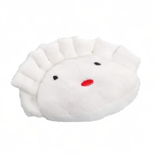 Trois peluches Dim Sum Pearhead adaptées à des chiens de taille moyenne.