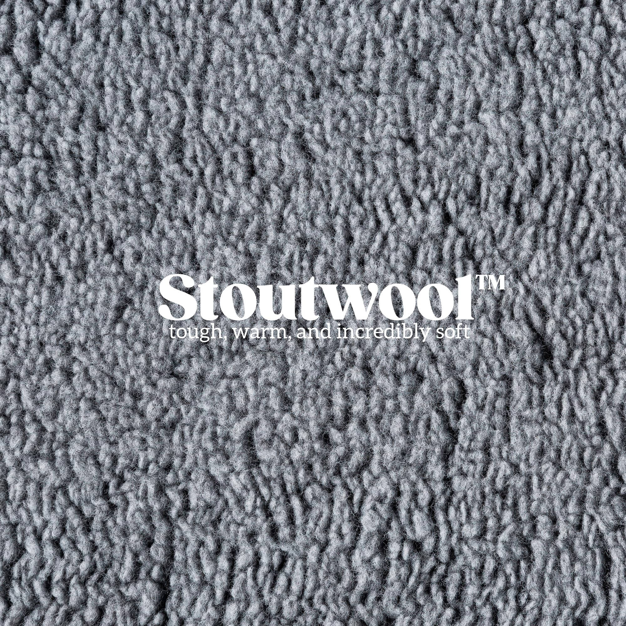 Pelzin Stoutwool gros plan sur texture laine synthétique douce