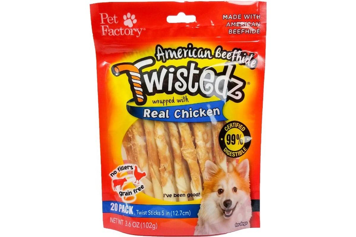 Pet Factory Twistedz – twist sticks poulet sur boeuf américain, parfait pour chiens qui aiment mâcher.
