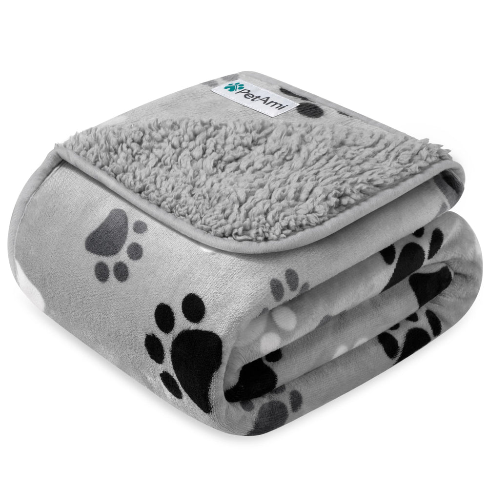 PetAmi: couverture réversible avec sherpa pour chaleur et confort.