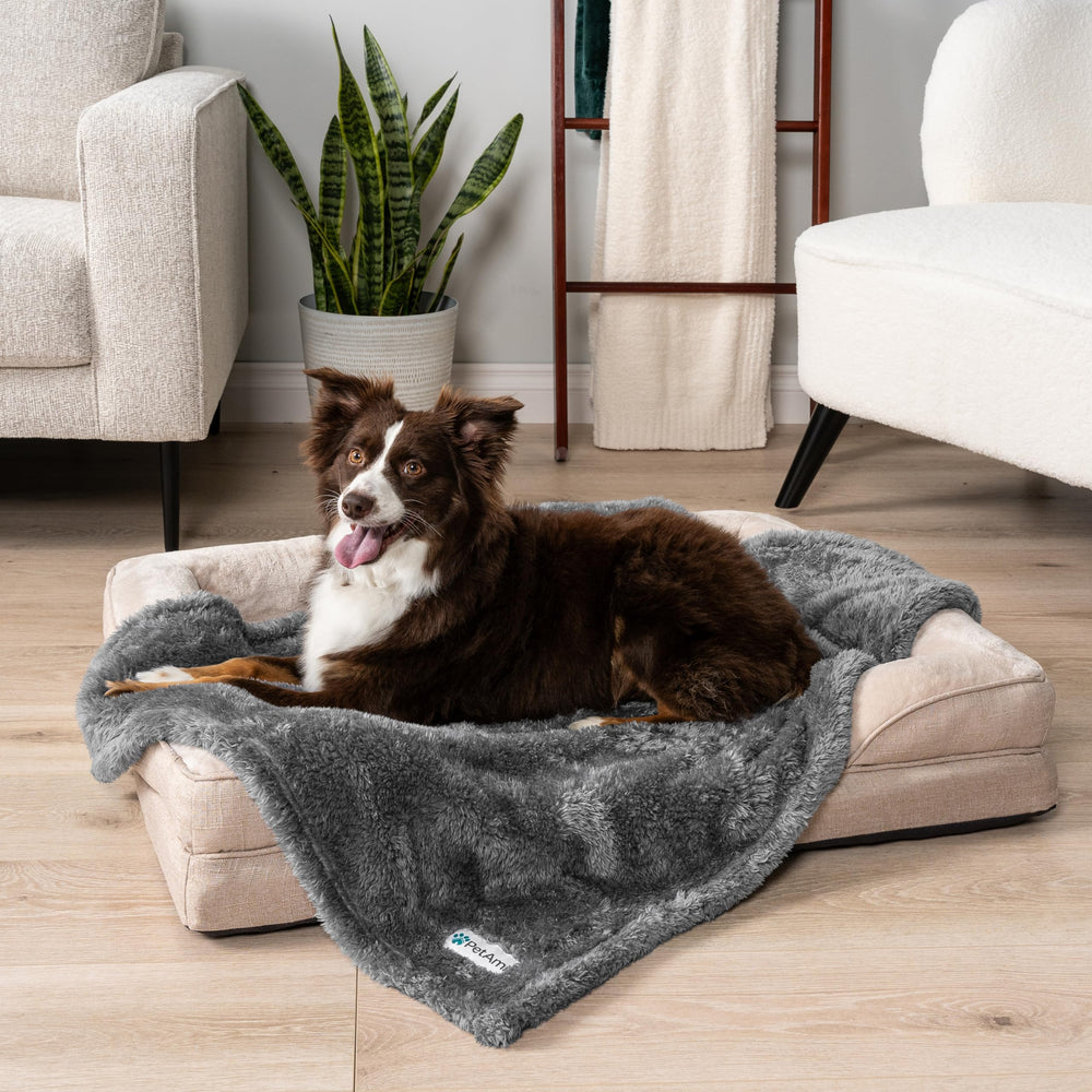 PetAmi couverture-voiture-petit-chien-gris: voyage confortable et portable.