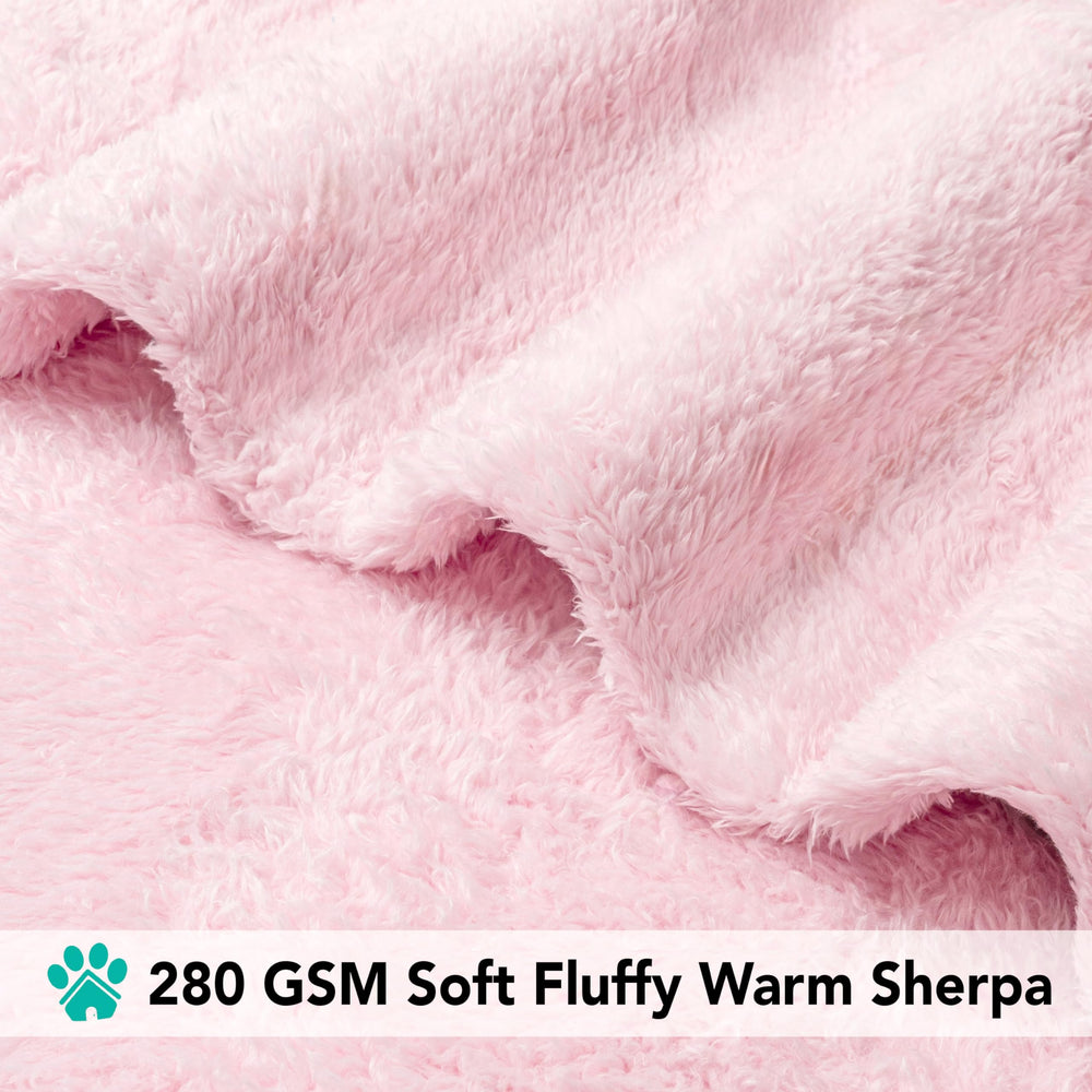 Tapis-kennel PetAmi rose, confort en déplacement.