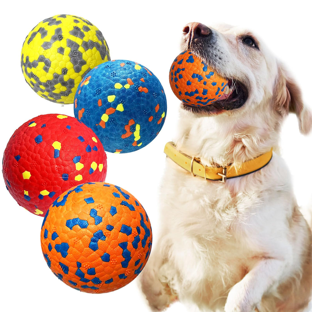 Balles Petcare indestructibles pour chiens, vue frontale et usage robuste.