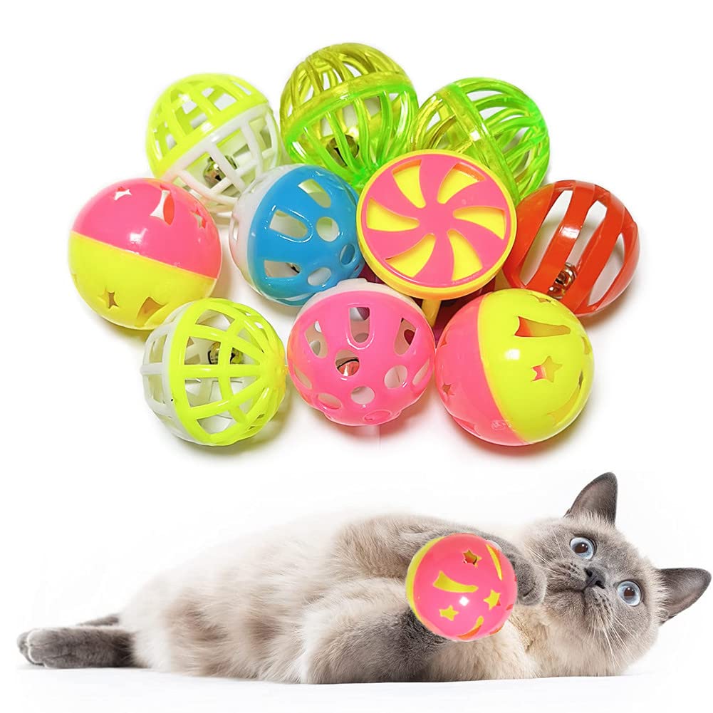 Balles jingle PETFAVORITES, stimulent la chasse et l’attention du chat.