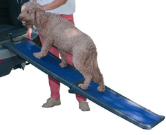 Pet Gear Inc rampe Travel Lite pliable avec poignee intégrée.