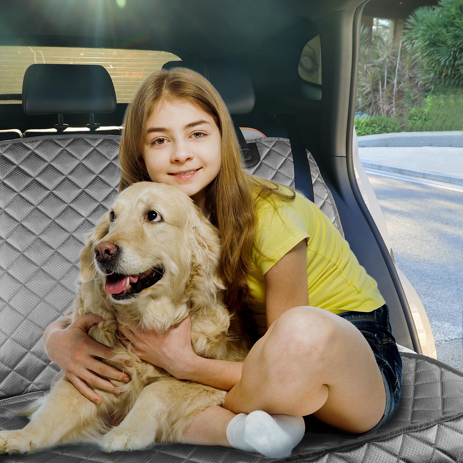 Ouvertures Velcro PETICON pour accès facile aux sièges enfants