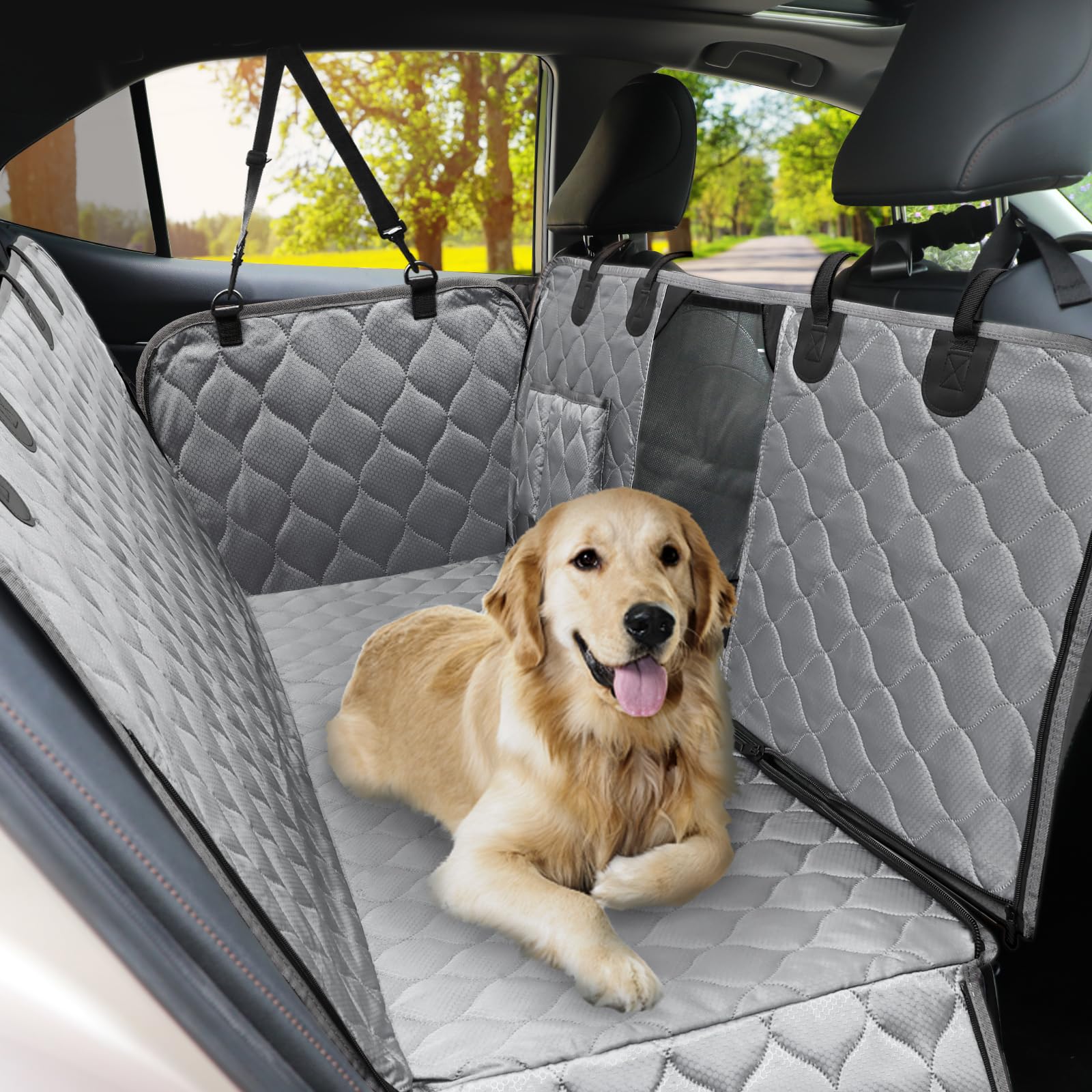 PETICON housse-siege-chien confort-usage améliore le trajet quotidien avec l’animal.