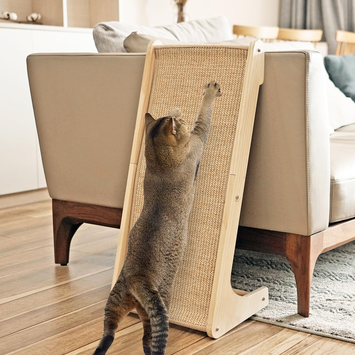 PetKARAY chat-grattoir-sisal-rampe-sol: grattage naturel et stimulation du chat au sol.