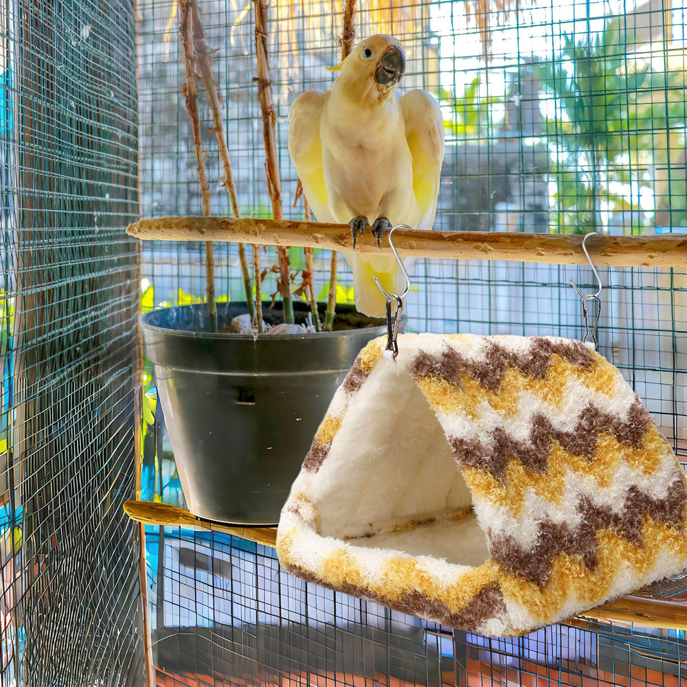 Usage polyvalent: repos quotidien et refuge hivernal pour oiseaux PETKNOWS.