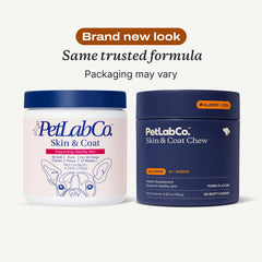 PetLab Co friandise peau et pelage emballage ouvert montrant la texture.