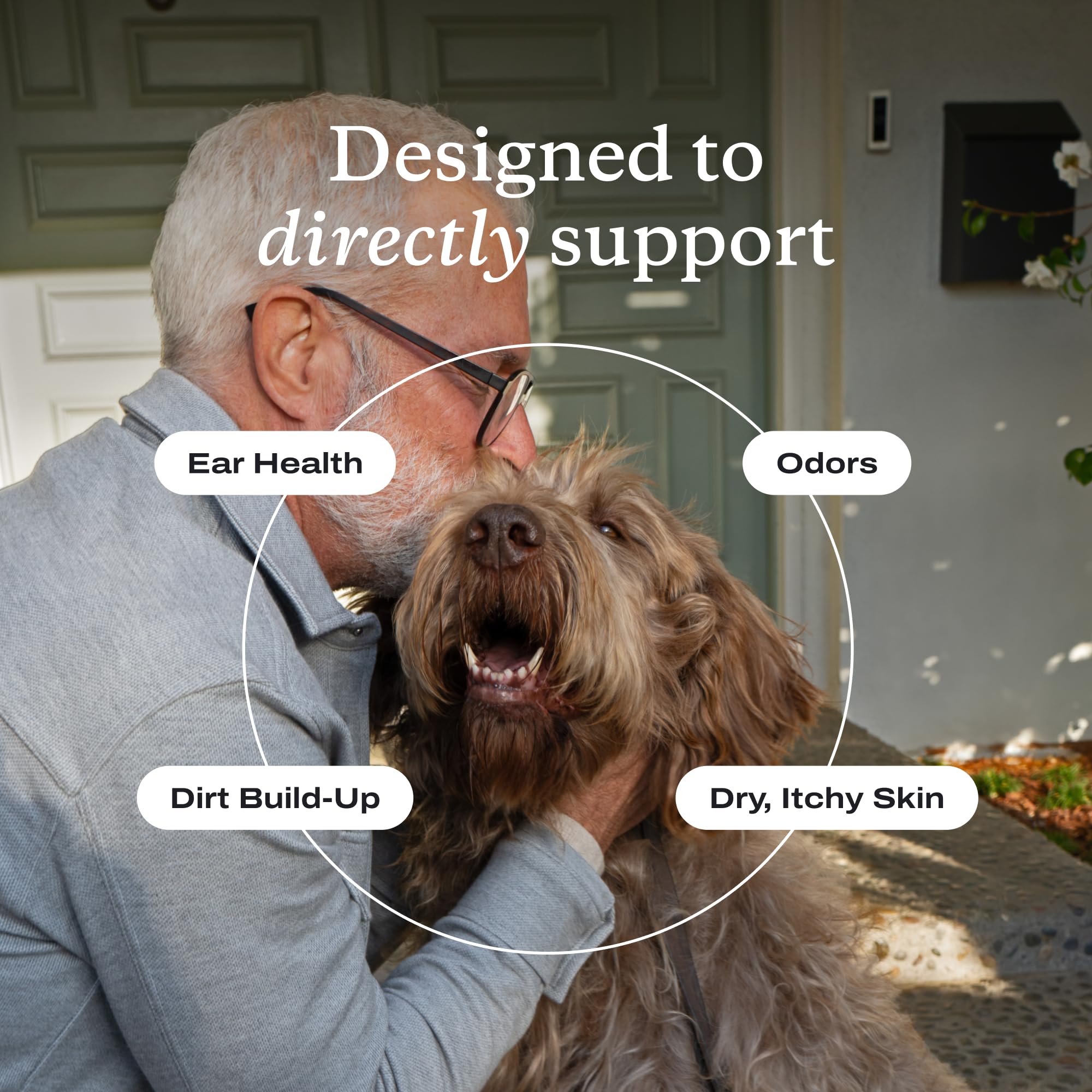 PetLab Co Pack de deux bouteilles pour une hygiène auditive pratique.