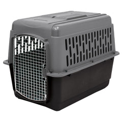 Petmate Aspen Pet Porter, ouverture facile à une main pour le transport.