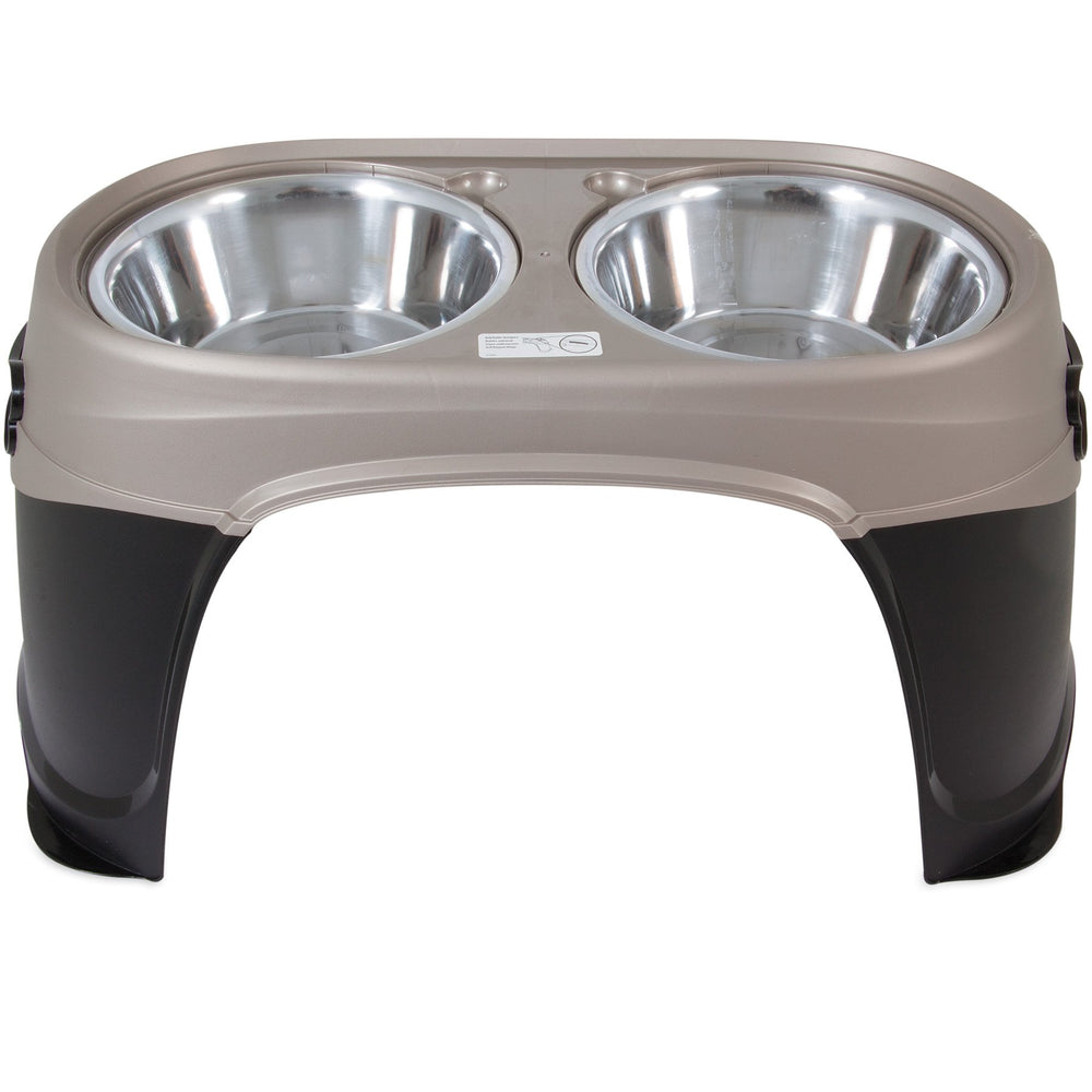 Bols amovibles en acier inoxydable du Petmate Easy Reach Diner pour nettoyage facile.