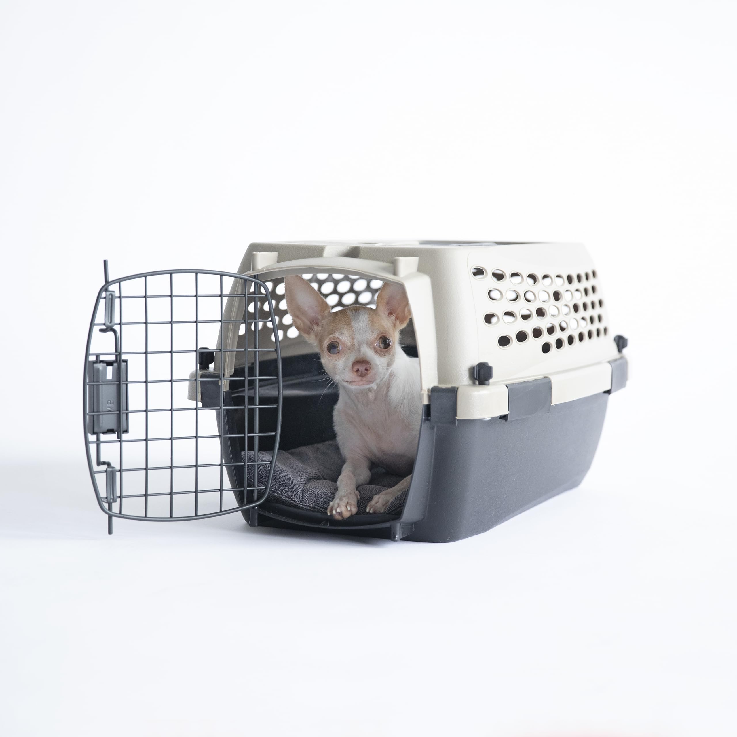 Quatre côtés ventilés pour espace lumineux.