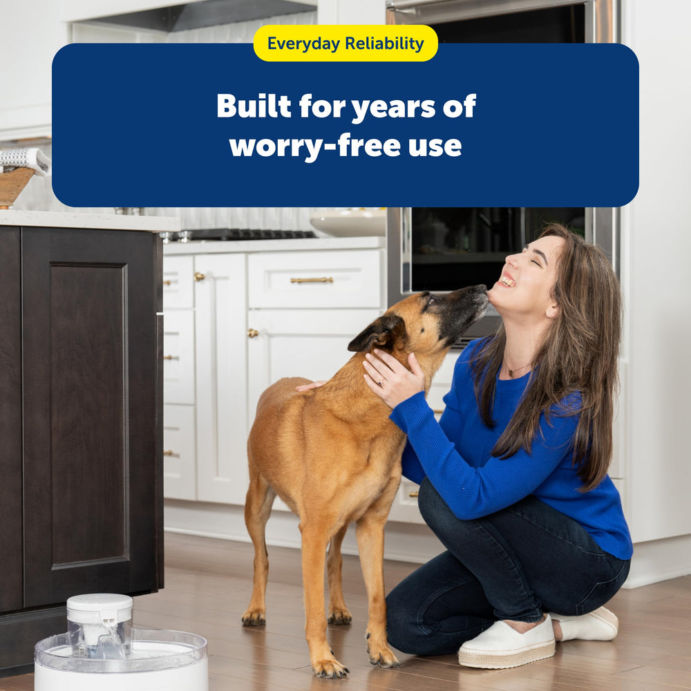 PetSafe Outlast fontaine au design ouvert favorise une boisson facile et naturelle.