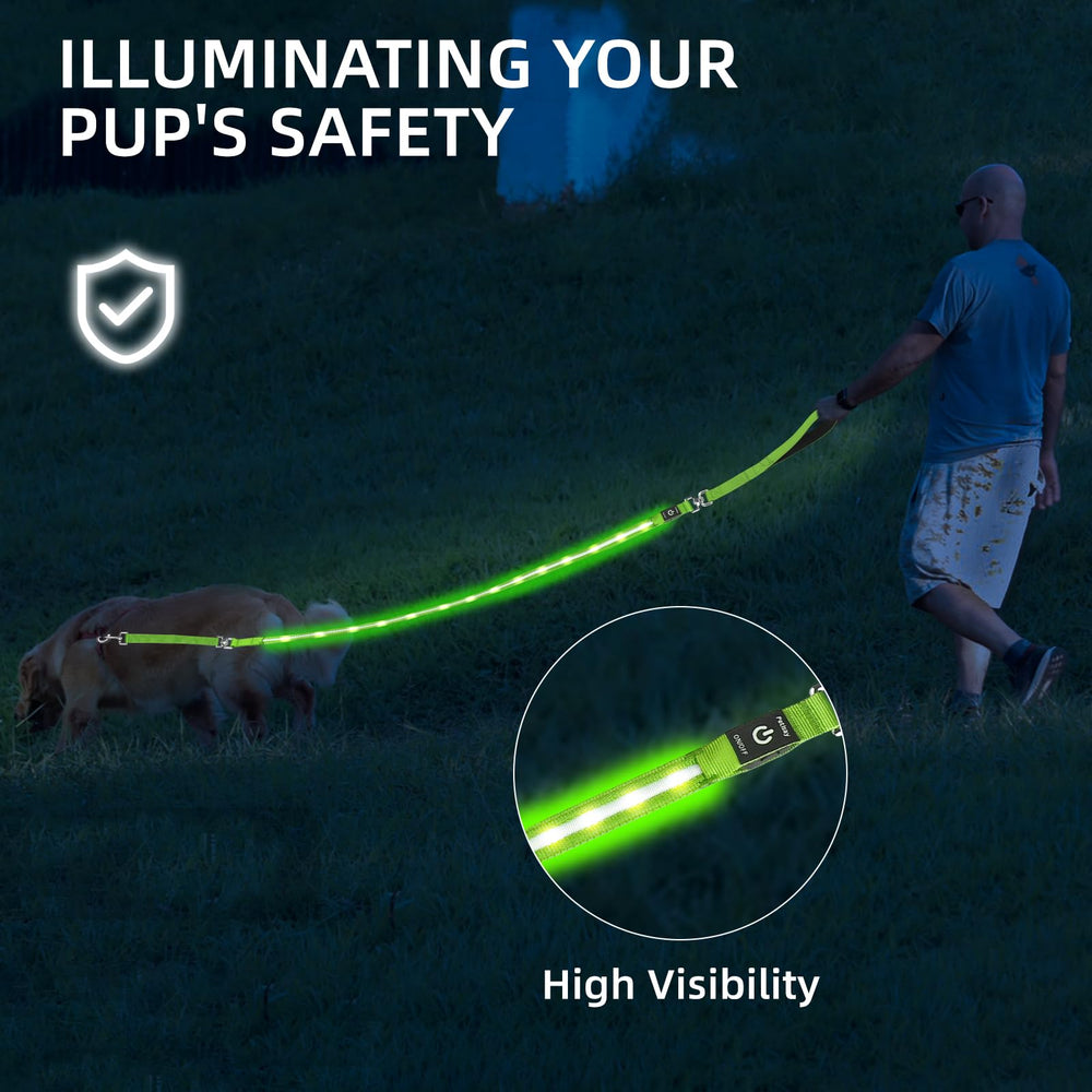 PetIsay laisse-chien lumineuse se recharge rapidement via USB-C, pratique pour sorties longues.