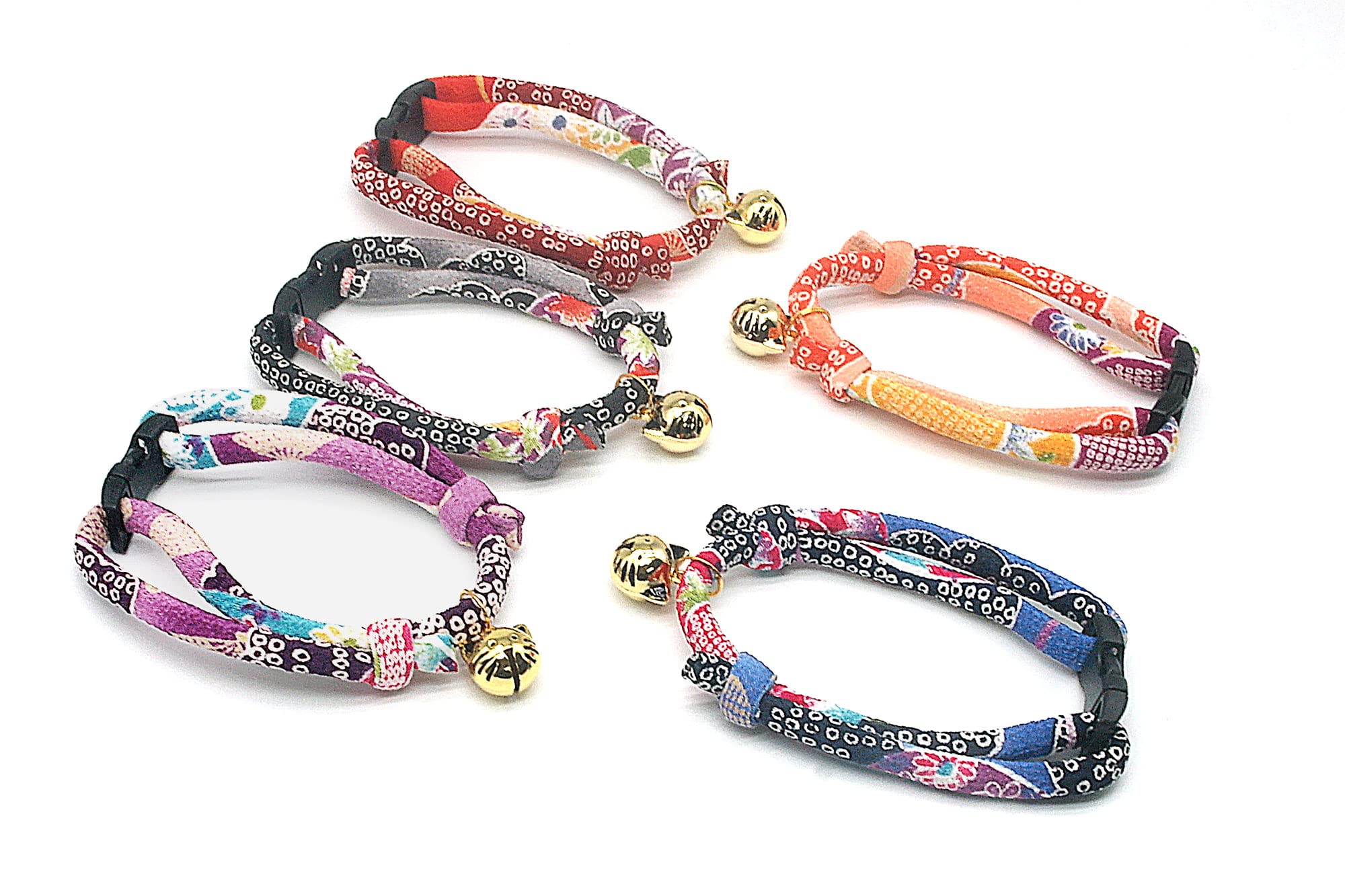 PetSoKoo collier-chat-crepe-douce, matière hypoallergénique et confort durable.