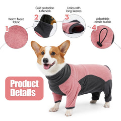 Pyjama intégral Pinellia pour chien en polaire rose, confort et chaleur en sortie.