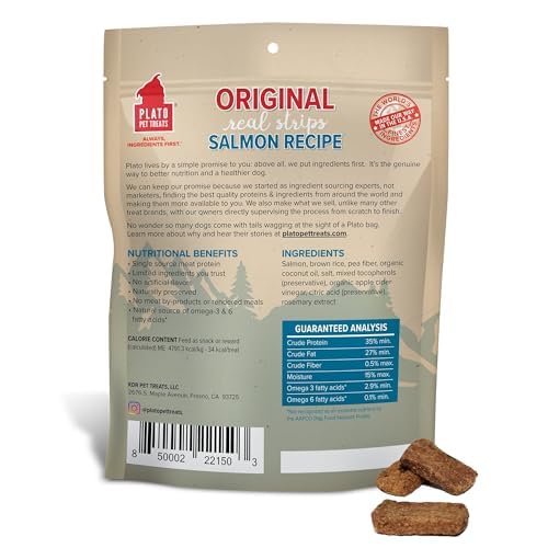 PLATO Real Strips saumon, format morcelé idéal pour petites bouchées.