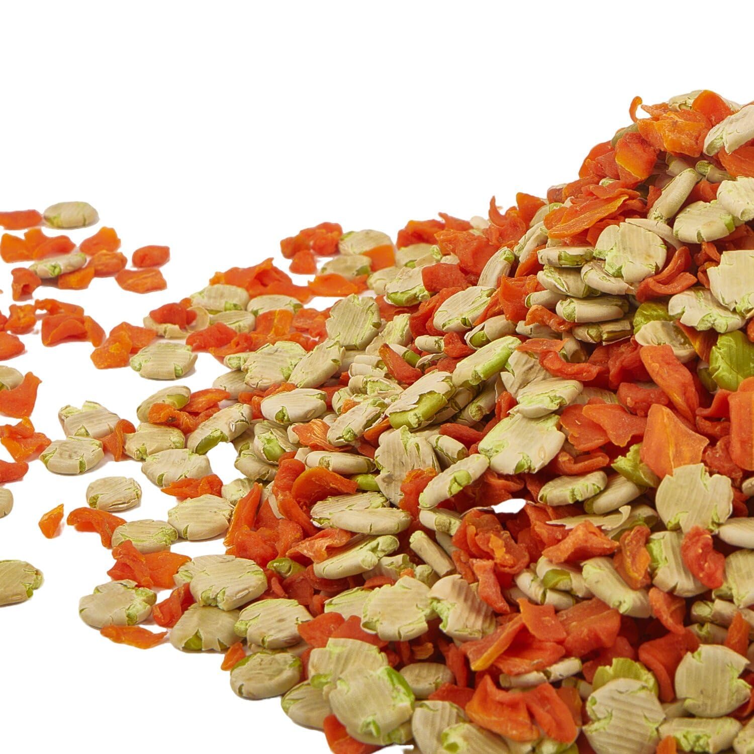 Couleurs orange et vert Pleasantly Warm égayent l'heure du repas.