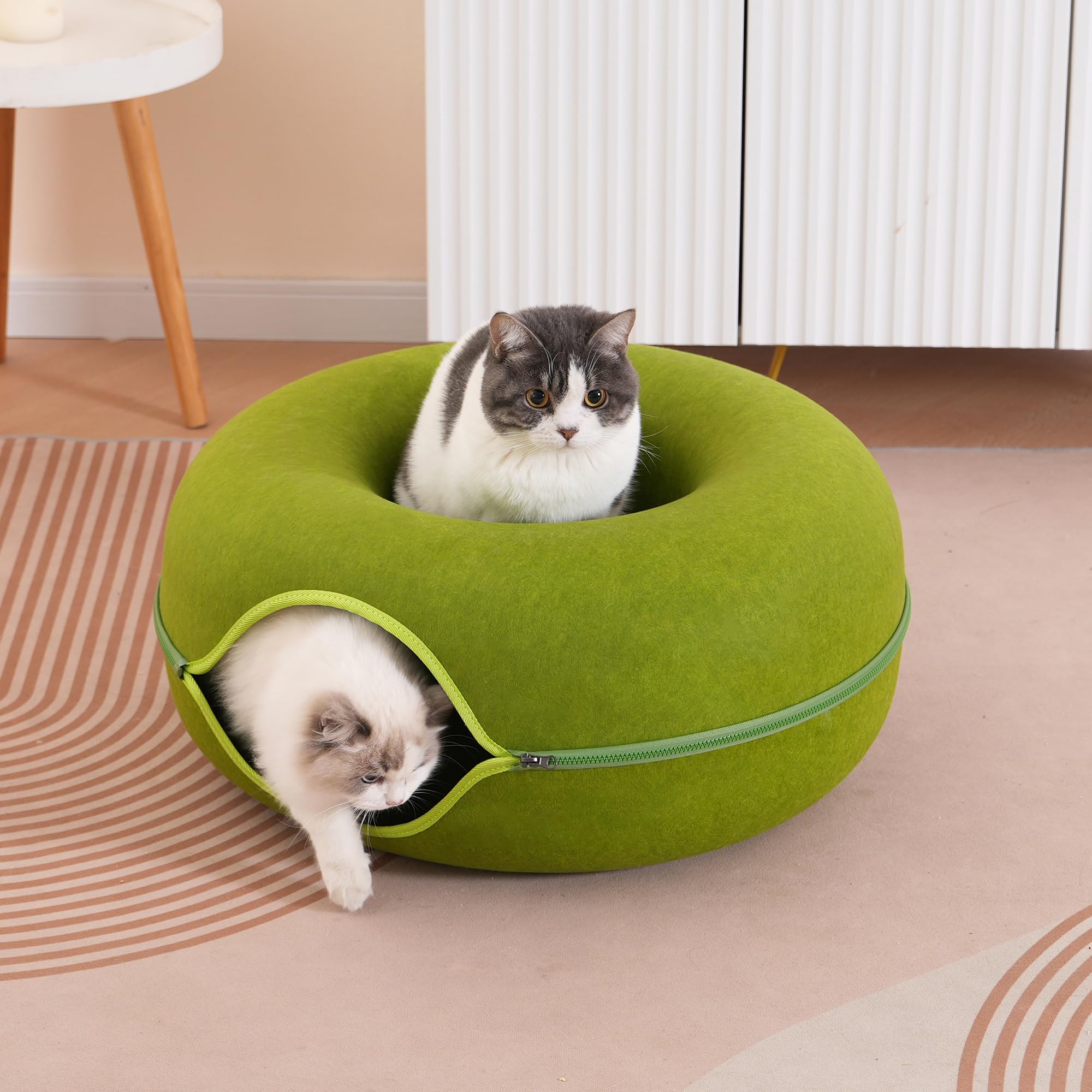 PLIISLUP design élégant gris, s'intègre au décor intérieur.