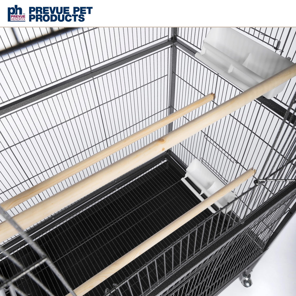 Étagère double de rangement dans la cage PH Prevue Hendryx.