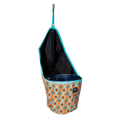 Porte-seau suspendu Professional's Choice au motif floral pour remorque, protège la remorque et facilite l'accès au seau d'eau.