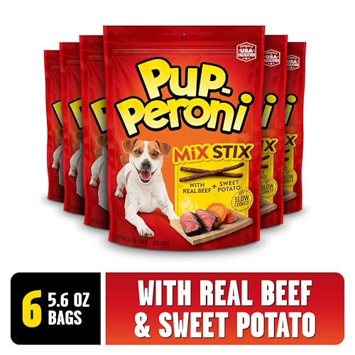 Gros plan sur le boeuf réel dans Pup-Peroni Mix Stix, ingrédient clé.