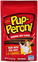 Friandise Pup-Peroni au bœuf, texture tendre, idéale pour récompenser votre chien.