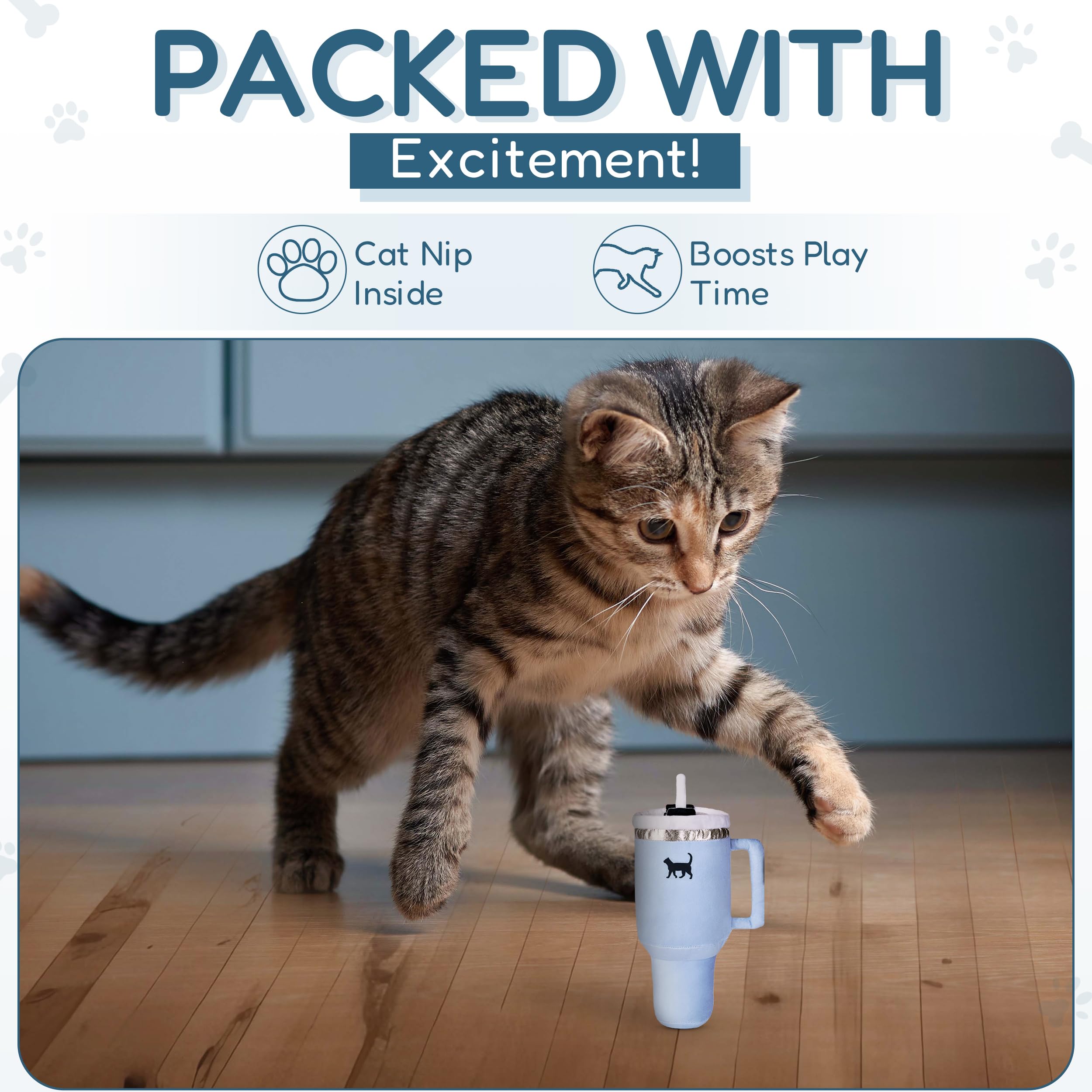Jouet Kitty Cup au design chic de PUPROAR pour chats élégants.