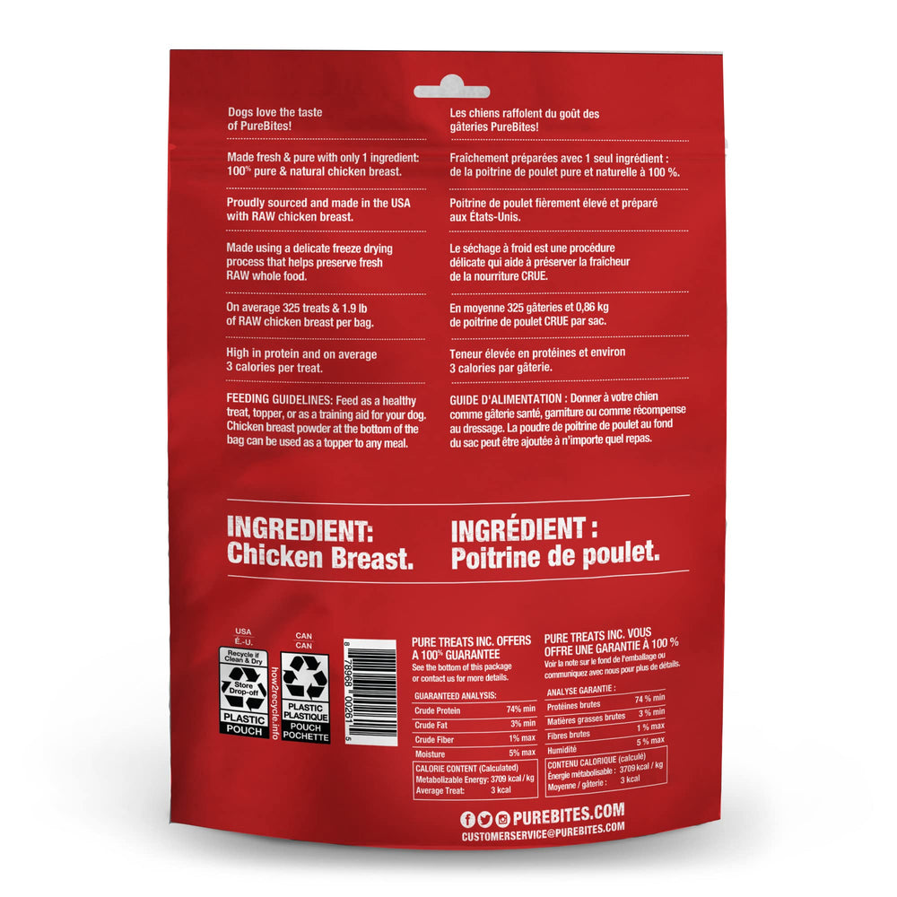 Tranches de poulet lyophilisé PureBites prêtes à offrir.