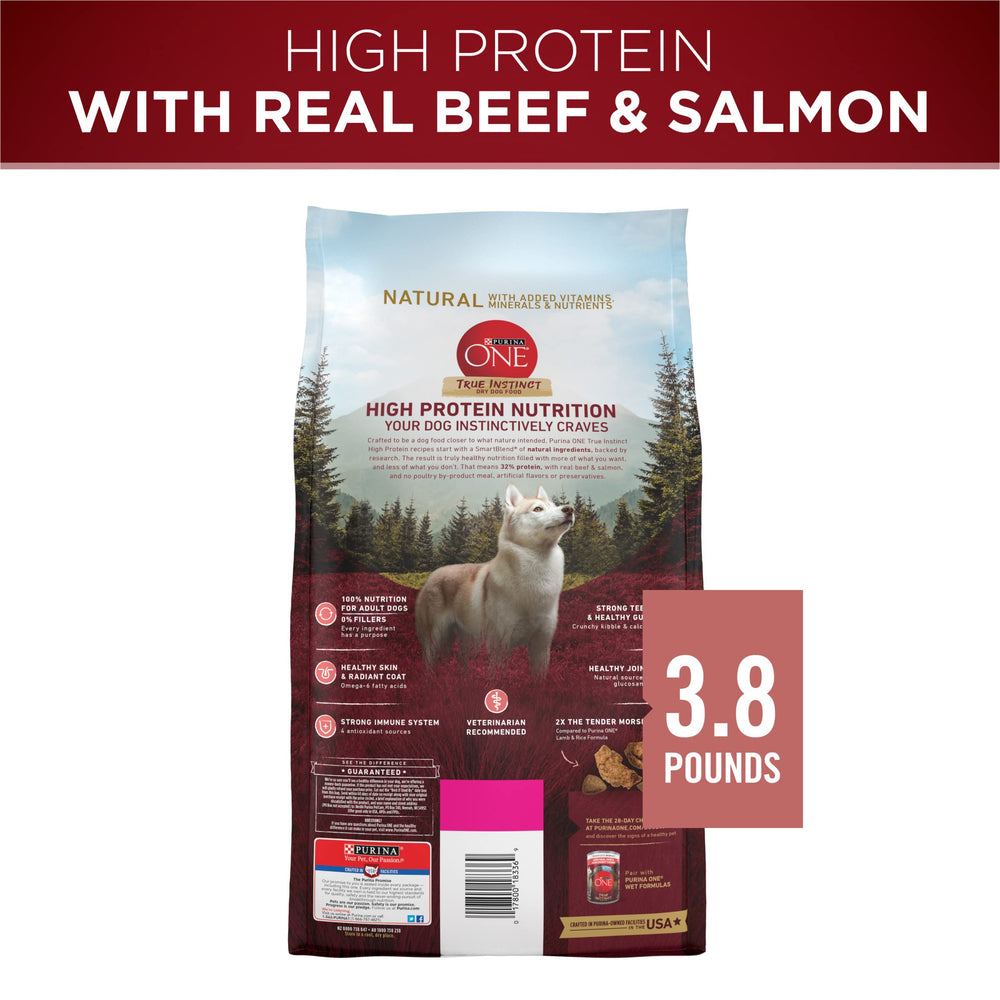 Purina One True Instinct Vitamines Minéraux, nutrition complète pour chien adulte actif.