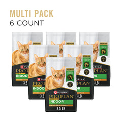 Chat observant Purina Pro Plan Intérieur, énergie et digestion potentielles.