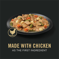 Purina Pro Plan Complete Essentials Tranches poulet et légumes en sauce présentées dans une assiette.