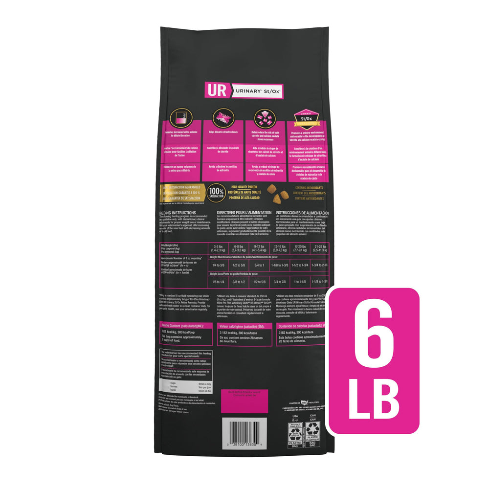 Chat adulte savourant Purina Pro Plan UR: choix nutritionnel potentiel.