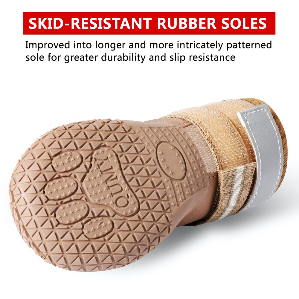 QuMy-bottes-chien-tissu-qualite: tissus résistants et confection soignée pour l'aventure.