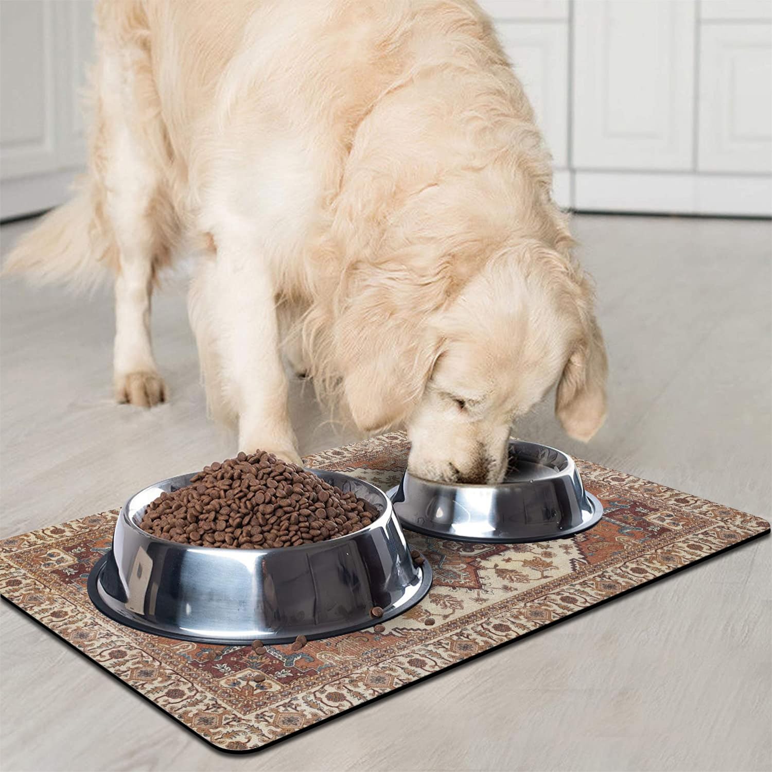 Tapis QXWREL anti-glisse, stabilité des gamelles pendant les repas.