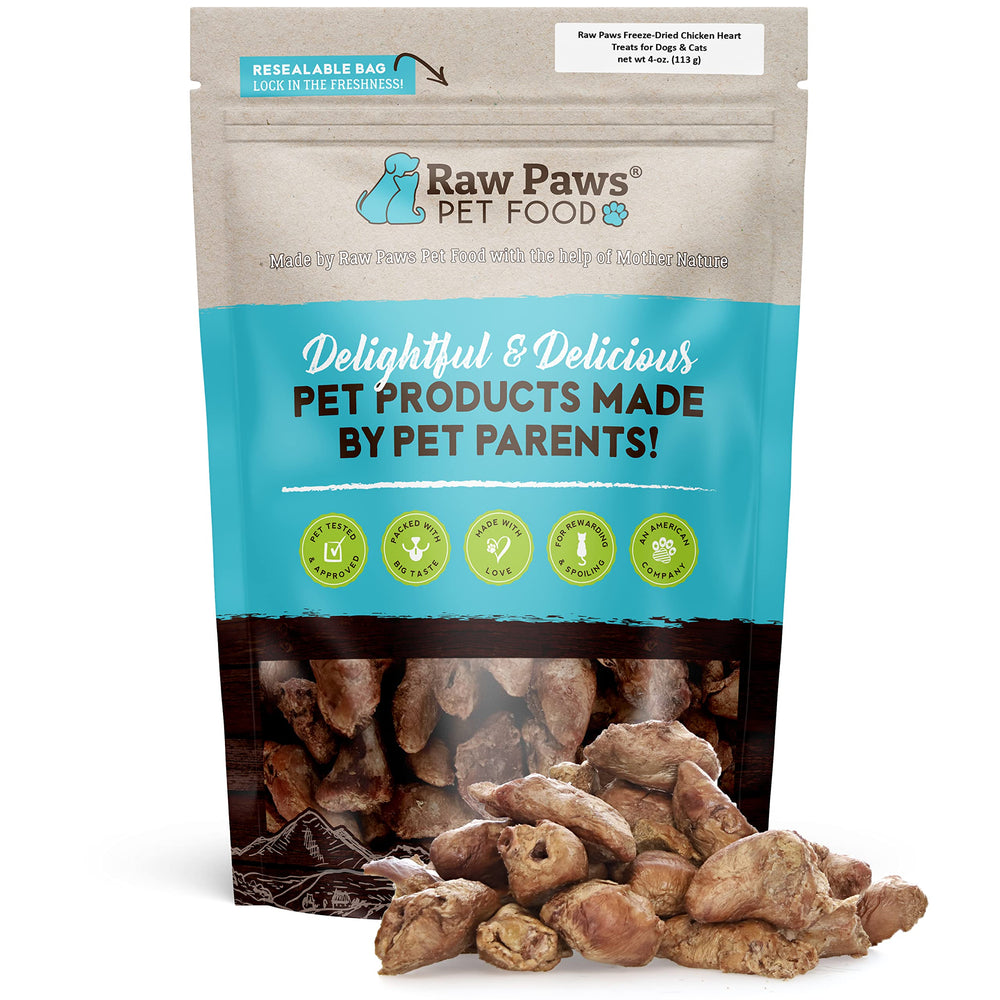 Raw Paws coeurs de poulet entier séchés dans l'emballage 4 oz, prêt à servir