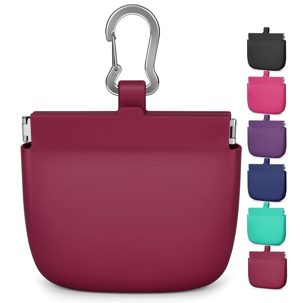 RBibei pochette silicone friandises chien rouge ouverte, pratique pour récompenser en promenade.